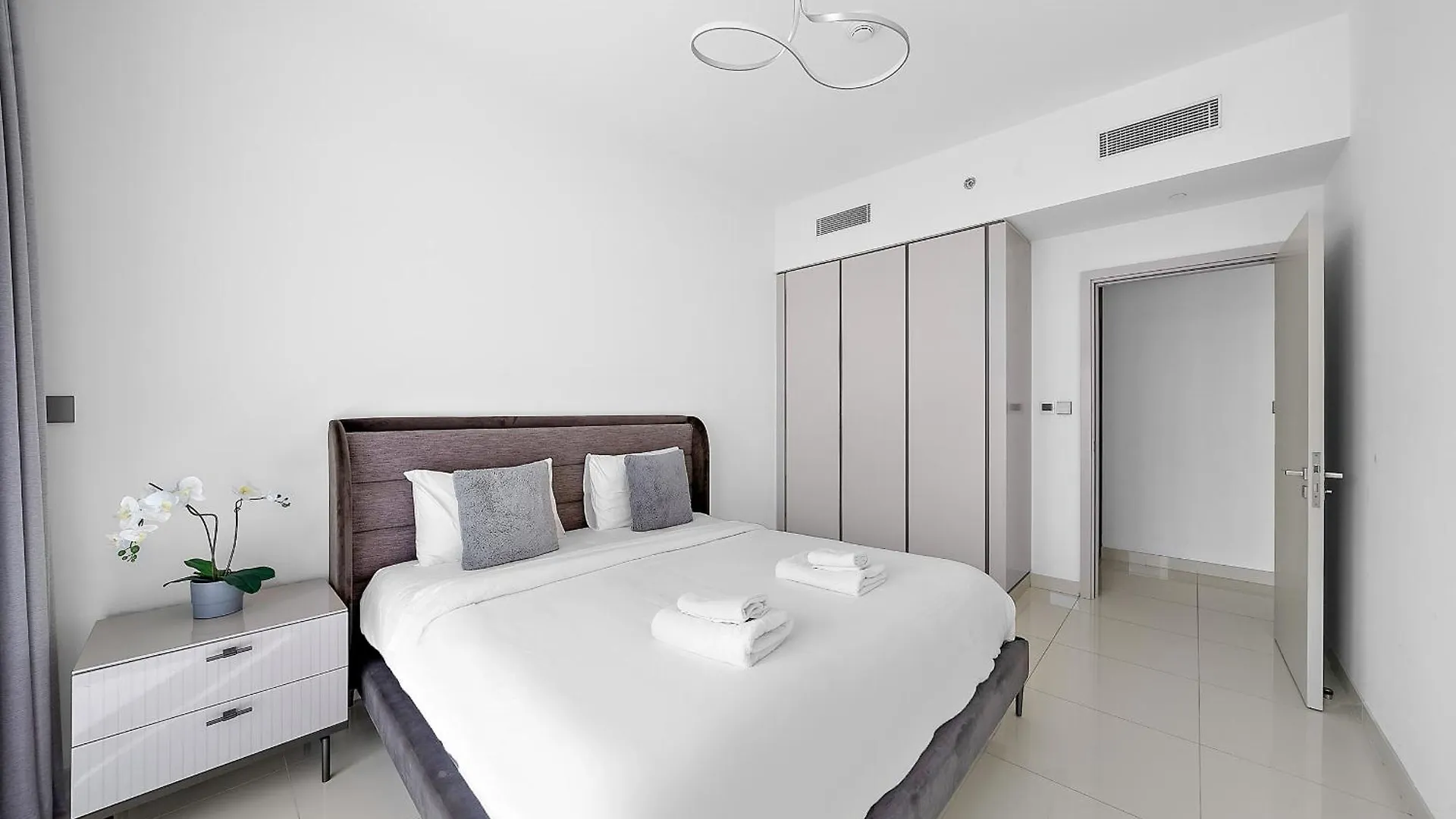 Vayk - Amazing 2 Bd In Emaar Beachfront With Beach Access Dubai 0*,