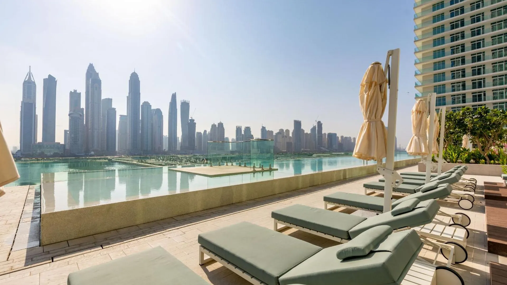 Apartment Vayk - Amazing 2 Bd In Emaar Beachfront With Beach Access Dubai
