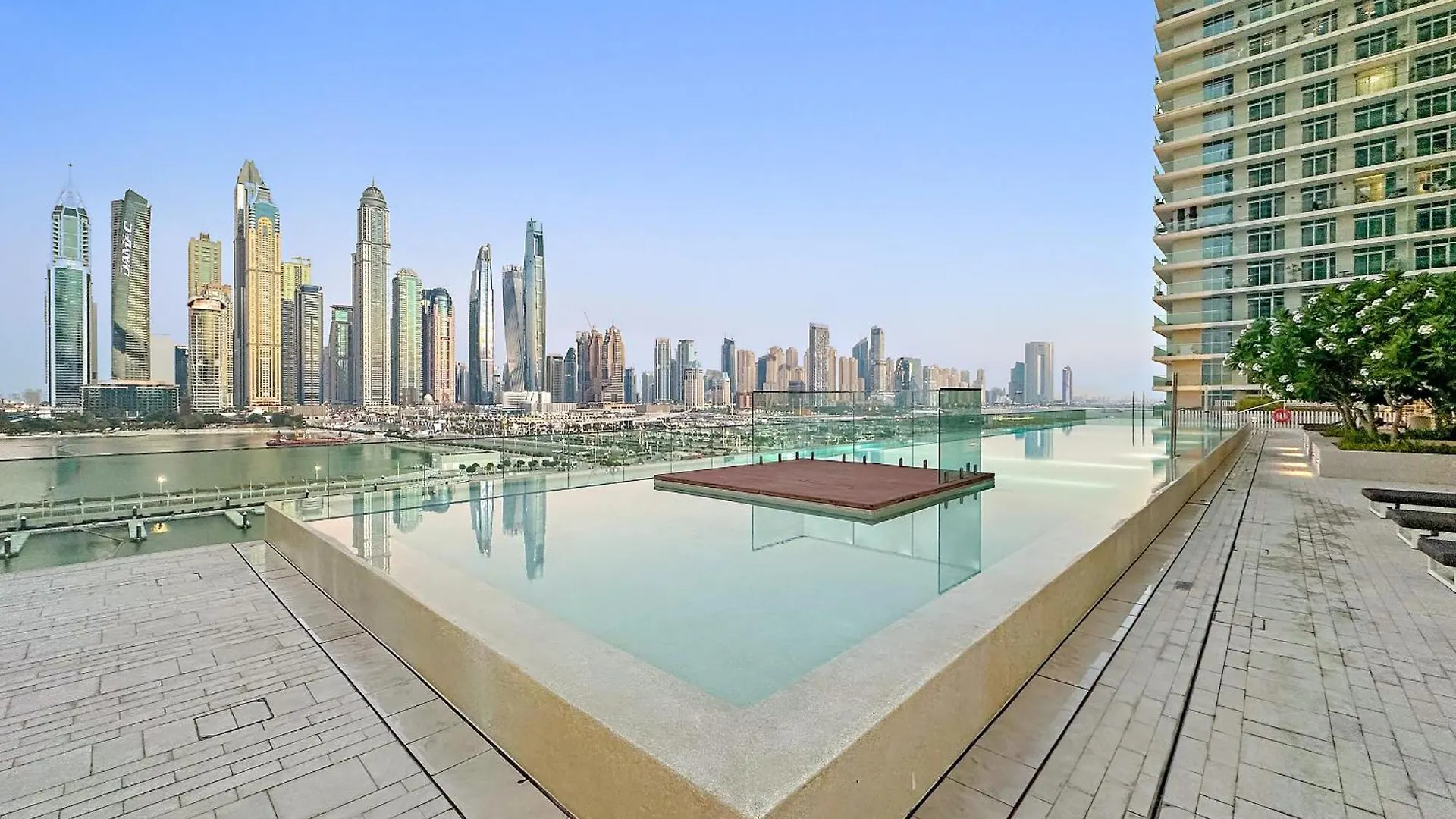 Apartment Vayk - Amazing 2 Bd In Emaar Beachfront With Beach Access Dubai